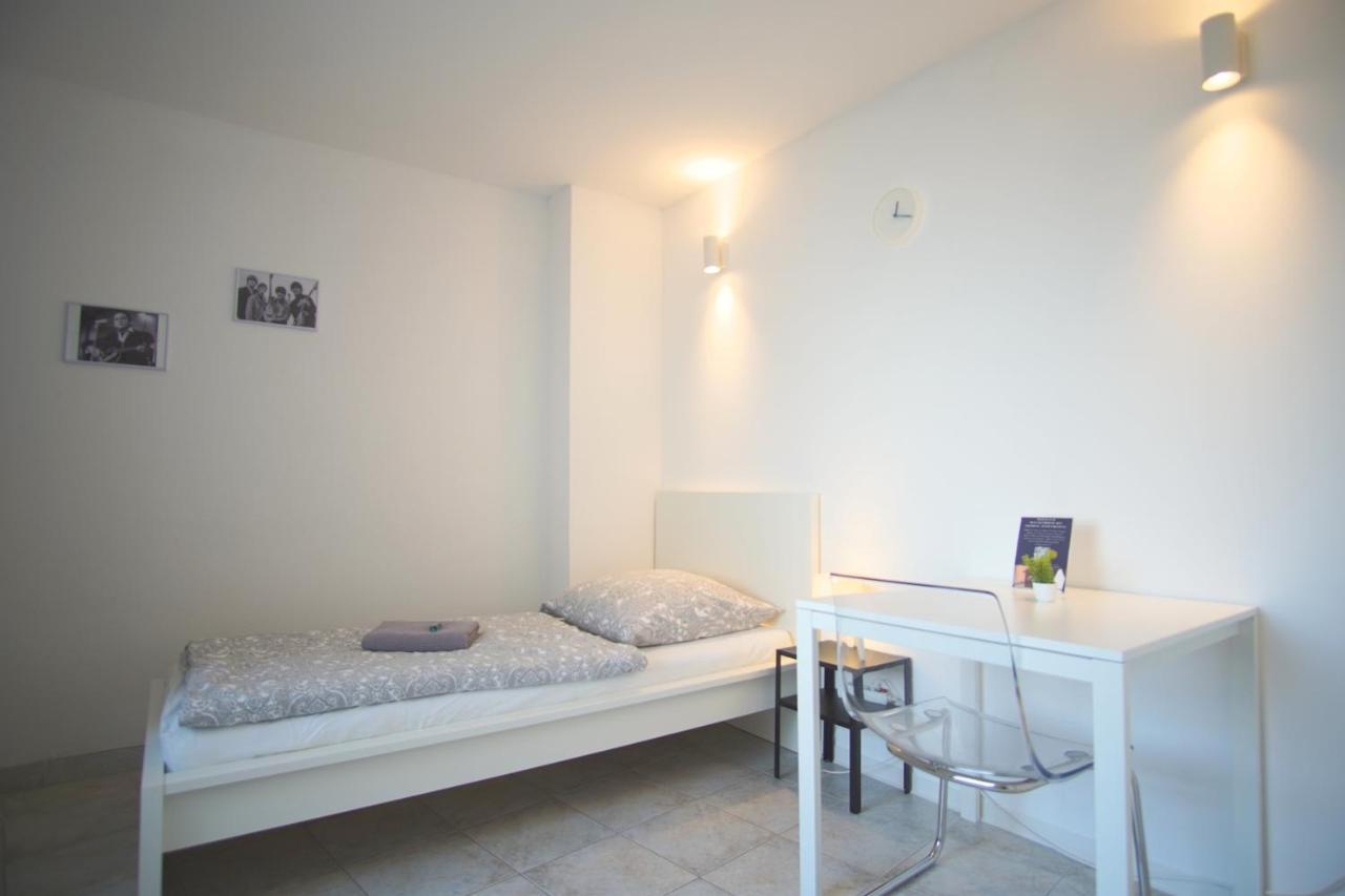 Andriss - Travel & Work - 5 Bedroom - Kitchen - Parking Kaiserslautern Eksteriør bilde